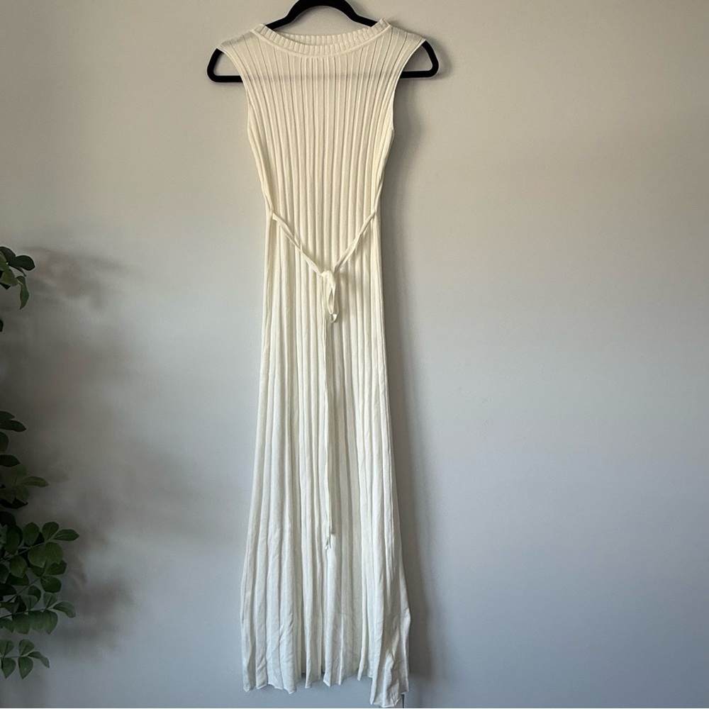 Commense Cream Pleated Maxi Dress